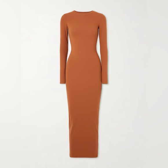 SKIMS Fits Everybody Crew Neck Long Sleeve Dress | Bronze - Picture 3 of 13
